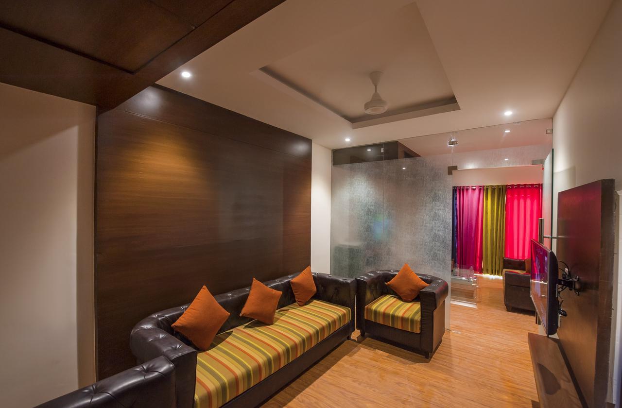 Hotel Atharva اوجاين المظهر الخارجي الصورة