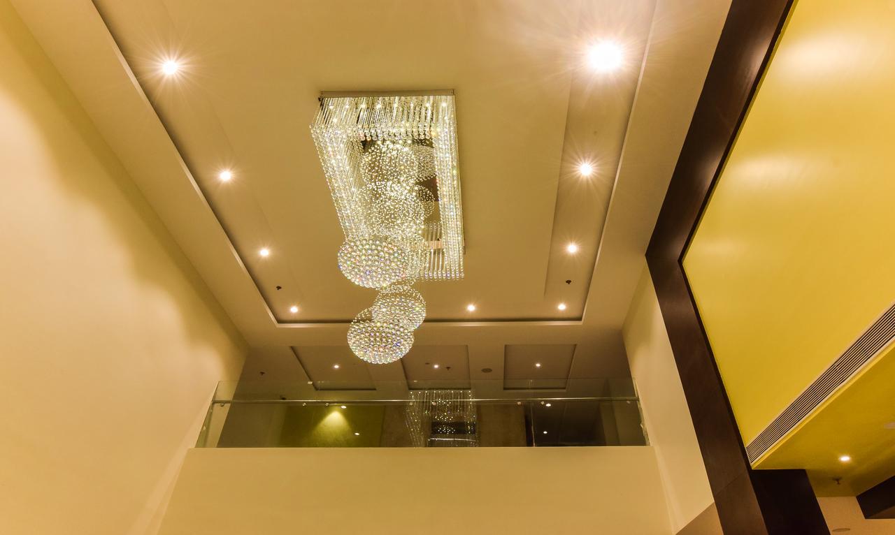 Hotel Atharva اوجاين المظهر الخارجي الصورة
