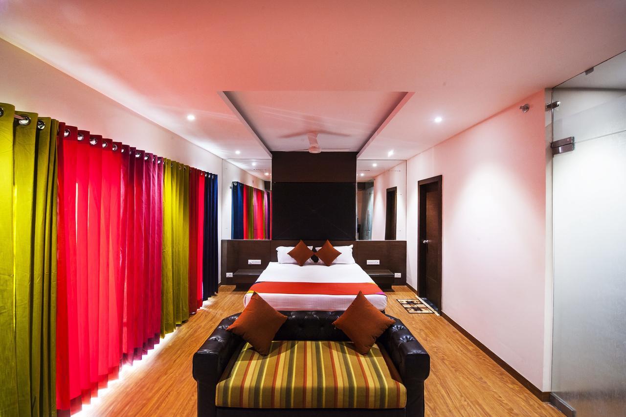 Hotel Atharva اوجاين المظهر الخارجي الصورة
